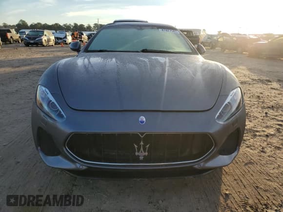 ✅ 2019 Maserati GranTurismo Sport • VIN: ZAM45VMAXK0345294 • Лот: 87827585. Опубликован ранее на Copart с пробегом Не указан. Бесплатный доступ к архиву аукционных продаж из США и подробный отчёт об истории автомобиля на DreamBid. Изображение 5.
