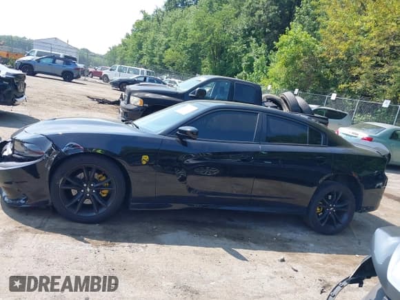 ✅ 2017 Dodge Charger Daytona 340 • VIN: 2C3CDXCT1HH593329 • Lot: 42831971. Wystawiony na IAAI z przebiegiem 80 417 mil. Bezpłatny archiwum sprzedaży aukcyjnych z USA i szczegółowy raport historii pojazdu na DreamBid. Zdjęcie 13.