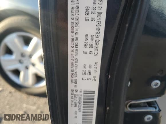 ✅ 2007 Dodge Caliber SXT • VIN: 1B3HB48B47D114274 • Лот: 83995264. Опубликован ранее на Copart с пробегом 157 295 миль. Бесплатный доступ к архиву аукционных продаж из США и подробный отчёт об истории автомобиля на DreamBid. Изображение 12.