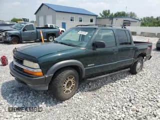✅ 2004 Chevrolet S-10 LS • VIN: 1GCDT13X74K118421 • Lot: 60992535. Wystawiony na Copart z przebiegiem 150 399 mil. Bezpłatny archiwum sprzedaży aukcyjnych z USA i szczegółowy raport historii pojazdu na DreamBid. Zdjęcie 1.