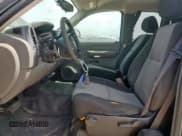 ✅ 2008 Chevrolet Silverado 2500HD Work Truck • VIN: 1GCHC29K98E110277 • Lot: 65163235. Wystawiony na Copart z przebiegiem 130 603 mil. Bezpłatny archiwum sprzedaży aukcyjnych z USA i szczegółowy raport historii pojazdu na DreamBid. Zdjęcie 7.