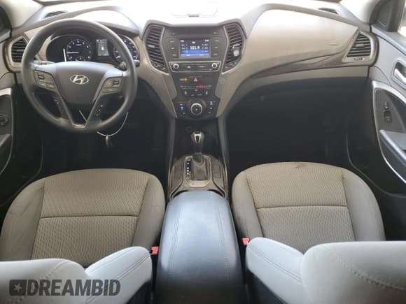 ✅ 2018 Hyundai Santa Fe 2.4L • VIN: 5NMZT3LB7JH085935 • Лот: 84585315. Опубликован ранее на Copart с пробегом 121 027 миль. Бесплатный доступ к архиву аукционных продаж из США и подробный отчёт об истории автомобиля на DreamBid. Изображение 8.