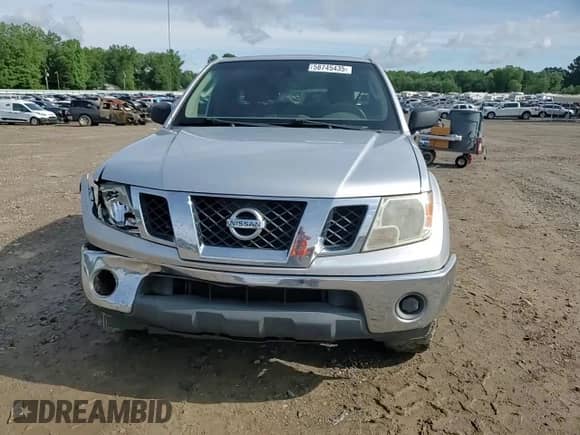 2011 Nissan Frontier SV z VIN 1N6AD0CU6BC401168, wystawiony jako Copart lot #58745435 z przebiegiem 197 918 mil mil oraz Szkoda całkowita • Salvage title. Historia ofert i sprzedaży dostępna na DreamBid. Obrazek 13.