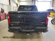 ✅ 2025 Chevrolet Silverado 1500 • VIN: 1GCUKEEL4SZ106431 • Лот: 61479785. Опубликован ранее на Copart с пробегом 19 161 миль. Бесплатный доступ к архиву аукционных продаж из США и подробный отчёт об истории автомобиля на DreamBid. Изображение 6.