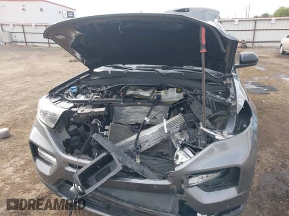 2022 Ford Explorer Limited z VIN 1FMSK8FH0NGB06571, wystawiony jako IAAI lot #43203697 z przebiegiem 42 824 mil mil oraz . Historia ofert i sprzedaży dostępna na DreamBid. Obrazek 6.