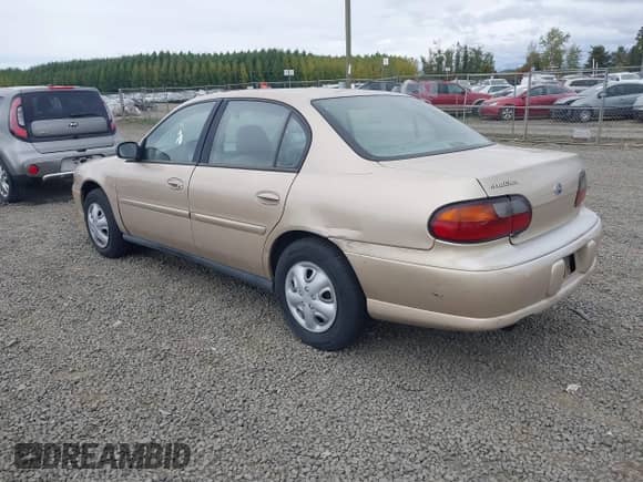 2002 Chevrolet Malibu z VIN 1G1ND52J22M540239, wystawiony jako IAAI lot #40608677 z przebiegiem 155 689 mil mil oraz . Historia ofert i sprzedaży dostępna na DreamBid. Obrazek 3.