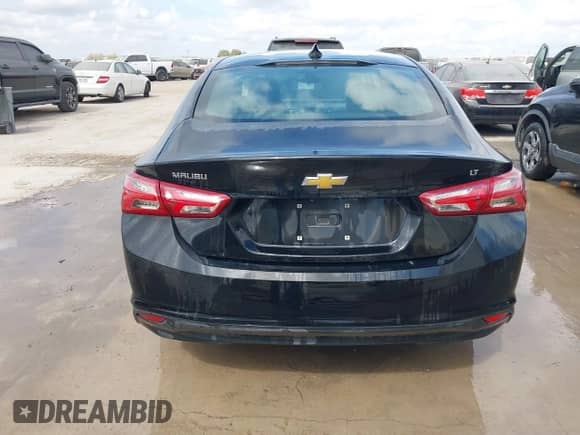 2020 Chevrolet Malibu LT with VIN 1G1ZD5ST3LF098810, listed as a IAAI auction lot 43438532 with 140,976 mi miles and . Bid and sale history available at DreamBid. Image 16.