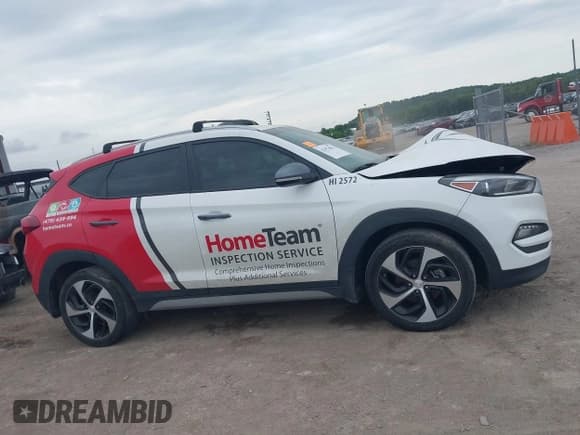 ✅ 2018 Hyundai Tucson Sport • VIN: KM8J33AL8JU827790 • Lot: 42873001. Listed on IAAI with 82,125 mi. Free auction sales archive from the USA and detailed vehicle history report at DreamBid. Image 13.