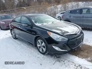 ✅ 2012 Hyundai Sonata Hybrid • VIN: KMHEC4A45CA043197 • Lot: 41611904. Listed on IAAI with 178,902 mi. Free auction sales archive from the USA and detailed vehicle history report at DreamBid. Image 1.