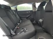 ✅ 2023 Honda Civic LX • VIN: 2HGFE2F27PH105738 • Lot: 57242805. Wystawiony na Copart z przebiegiem 11 485 mil. Bezpłatny archiwum sprzedaży aukcyjnych z USA i szczegółowy raport historii pojazdu na DreamBid. Zdjęcie 10.