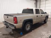 ✅ 2006 Chevrolet Silverado 1500 LT1 • VIN: 2GCEK13Z561329466 • Лот: 41191062. Опубликован ранее на IAAI с пробегом 208 661 миль. Бесплатный доступ к архиву аукционных продаж из США и подробный отчёт об истории автомобиля на DreamBid. Изображение 4.