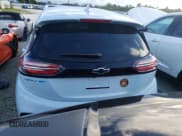 ✅ 2023 Chevrolet Bolt EV 1LT • VIN: 1G1FW6S00P4121440 • Lot: 73885534. Wystawiony na Copart z przebiegiem 5 244 mil. Bezpłatny archiwum sprzedaży aukcyjnych z USA i szczegółowy raport historii pojazdu na DreamBid. Zdjęcie 6.