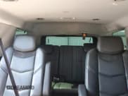 ✅ 2015 Cadillac Escalade Premium • VIN: 1GYS4NKJ9FR502603 • Lot: 82506135. Wystawiony na Copart z przebiegiem 97 794 mil. Bezpłatny archiwum sprzedaży aukcyjnych z USA i szczegółowy raport historii pojazdu na DreamBid. Zdjęcie 10.