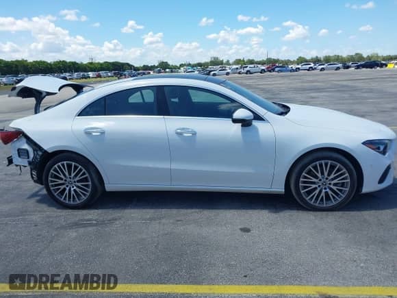 2025 Mercedes-Benz CLA 250 с VIN W1K5J4GB4SN522417, выставлен на аукционе IAAI как лот 42490791 с пробегом 17 314 миль миль и . История ставок и продаж доступна на DreamBid. Изображение 13.