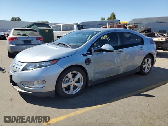 ✅ 2013 Chevrolet Volt • VIN: 1G1RH6E42DU136751 • Lot: 73979404. Wystawiony na Copart z przebiegiem 128 524 mil. Bezpłatny archiwum sprzedaży aukcyjnych z USA i szczegółowy raport historii pojazdu na DreamBid. Zdjęcie 1.