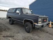 ✅ 1991 GMC Jimmy • VIN: 1GKEV18K9MF501270 • Lot: 84147814. Wystawiony na Copart z przebiegiem 73 384 mil. Bezpłatny archiwum sprzedaży aukcyjnych z USA i szczegółowy raport historii pojazdu na DreamBid. Zdjęcie 4.