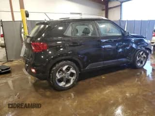 ✅ 2024 Hyundai Venue SEL • VIN: KMHRC8A3XRU330378 • Lot: 89125575. Listed on Copart with 1,760 mi. Free auction sales archive from the USA and detailed vehicle history report at DreamBid. Image 3.