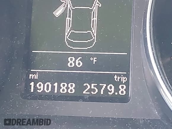 ✅ 2016 Volkswagen Passat S • VIN: 1VWAS7A38GC028358 • Lot: 43646097. Wystawiony na IAAI z przebiegiem 190 188 mil. Bezpłatny archiwum sprzedaży aukcyjnych z USA i szczegółowy raport historii pojazdu na DreamBid. Zdjęcie 15.