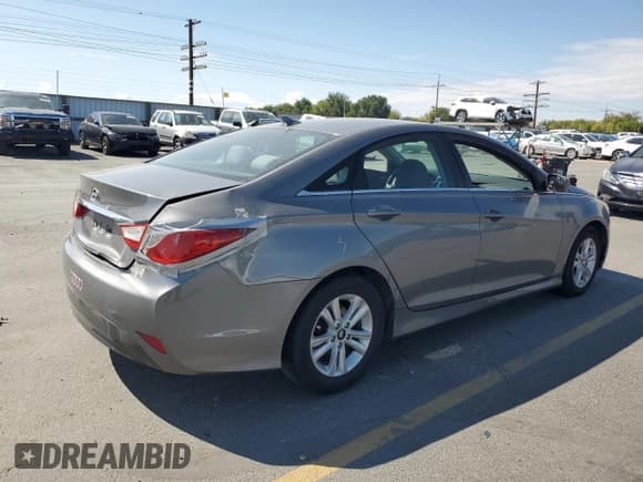 ✅ 2014 Hyundai Sonata GLS • VIN: 5NPEB4AC5EH831889 • Лот: 80578625. Опубликован ранее на Copart с пробегом 153 083 миль. Бесплатный доступ к архиву аукционных продаж из США и подробный отчёт об истории автомобиля на DreamBid. Изображение 3.