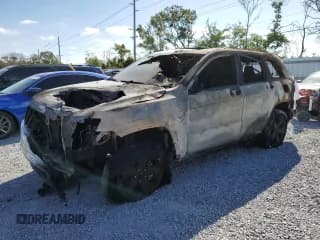 ✅ 2015 Jeep Grand Cherokee Laredo • VIN: 1C4RJEAG6FC614166 • Lot: 89508385. Wystawiony na Copart z przebiegiem Nie podano. Bezpłatny archiwum sprzedaży aukcyjnych z USA i szczegółowy raport historii pojazdu na DreamBid. Zdjęcie 1.