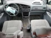 ✅ 1999 Toyota Sienna CE • VIN: 4T3GF19C7XU154663 • Lot: 85240854. Wystawiony na Copart z przebiegiem 197 962 mil. Bezpłatny archiwum sprzedaży aukcyjnych z USA i szczegółowy raport historii pojazdu na DreamBid. Zdjęcie 8.