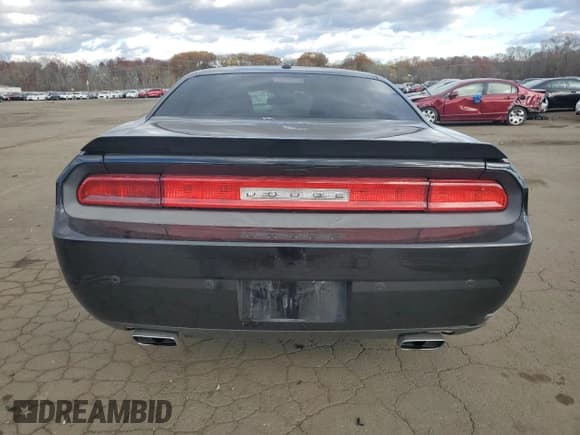 ✅ 2013 Dodge Challenger R/T Plus • VIN: 2C3CDYBT1DH600586 • Lot: 91699605. Wystawiony na Copart z przebiegiem 134 482 mil. Bezpłatny archiwum sprzedaży aukcyjnych z USA i szczegółowy raport historii pojazdu na DreamBid. Zdjęcie 6.