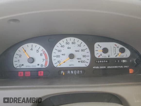 ✅ 2000 Nissan Quest GXE • VIN: 4N2XN11T1YD834729 • Лот: 54378075. Опубликован ранее на Copart с пробегом 128 504 миль. Бесплатный доступ к архиву аукционных продаж из США и подробный отчёт об истории автомобиля на DreamBid. Изображение 9.