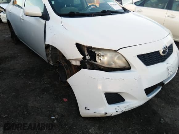 ✅ 2010 Toyota Corolla S • VIN: 2T1BU4EE6AC433161 • Lot: 42248839. Wystawiony na IAAI z przebiegiem 225 188 mil. Bezpłatny archiwum sprzedaży aukcyjnych z USA i szczegółowy raport historii pojazdu na DreamBid. Zdjęcie 6.