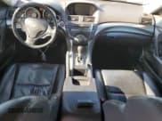 ✅ 2011 Acura TL Technology • VIN: 19UUA8F50BA004418 • Lot: 82780895. Wystawiony na Copart z przebiegiem 143 126 mil. Bezpłatny archiwum sprzedaży aukcyjnych z USA i szczegółowy raport historii pojazdu na DreamBid. Zdjęcie 8.