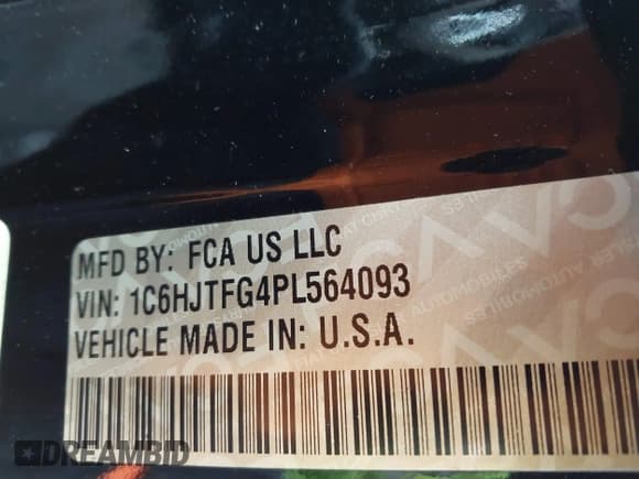 ✅ 2023 Jeep Gladiator Overland • VIN: 1C6HJTFG4PL564093 • Lot: 41594203. Wystawiony na IAAI z przebiegiem 37 740 mil. Bezpłatny archiwum sprzedaży aukcyjnych z USA i szczegółowy raport historii pojazdu na DreamBid. Zdjęcie 9.