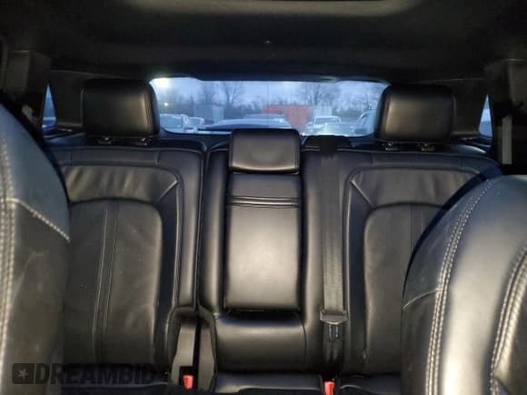 ✅ 2019 Lincoln Nautilus Reserve • VIN: 2LMPJ6LP0KBL21979 • Lot: 82809534. Wystawiony na Copart z przebiegiem Nie podano. Bezpłatny archiwum sprzedaży aukcyjnych z USA i szczegółowy raport historii pojazdu na DreamBid. Zdjęcie 10.