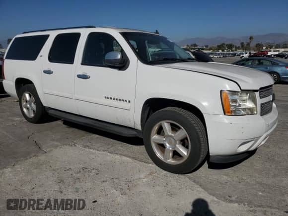 2007 Chevrolet Suburban LTZ with VIN 1GNFC16017R400130, listed as a Copart auction lot 91052515 with 177,895 mi miles and Salvage title. Bid and sale history available at DreamBid. Image 4.