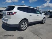 ✅ 2017 Chevrolet Traverse Premier • VIN: 1GNKRJKD9HJ154191 • Lot: 72814674. Wystawiony na Copart z przebiegiem 124 847 mil. Bezpłatny archiwum sprzedaży aukcyjnych z USA i szczegółowy raport historii pojazdu na DreamBid. Zdjęcie 3.