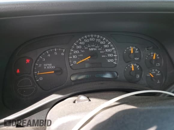 ✅ 2005 Chevrolet Silverado 2500HD Work Truck • VIN: 1GCHK24U25E272145 • Лот: 47995835. Опубликован ранее на Copart с пробегом 62 911 миль. Бесплатный доступ к архиву аукционных продаж из США и подробный отчёт об истории автомобиля на DreamBid. Изображение 9.