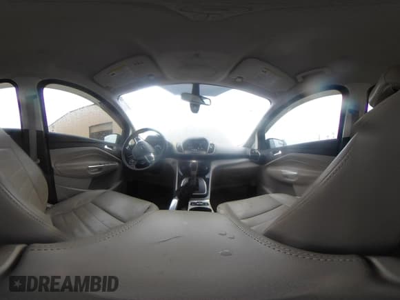 ✅ 2013 Ford C-Max SEL • VIN: 1FADP5CUXDL514988 • Lot: 41544219. Wystawiony na IAAI z przebiegiem 259 557 mil. Bezpłatny archiwum sprzedaży aukcyjnych z USA i szczegółowy raport historii pojazdu na DreamBid. Zdjęcie 18.