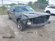 ✅ 2017 Dodge Challenger R/T Plus • VIN: 2C3CDZBT8HH555531 • Лот: 42175954. Опубликован ранее на IAAI с пробегом 152 089 миль. Бесплатный доступ к архиву аукционных продаж из США и подробный отчёт об истории автомобиля на DreamBid. Изображение 1.