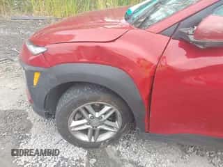 2021 Hyundai Kona SE with VIN KM8K1CAA1MU666549, listed as a IAAI auction lot 43256036 with 156,968 mi miles and . Bid and sale history available at DreamBid. Image 6.