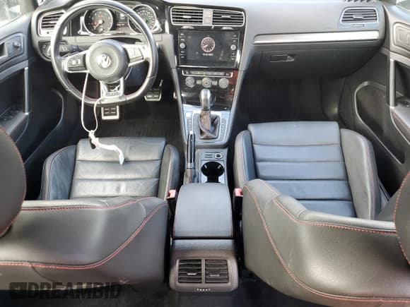 ✅ 2021 Volkswagen Golf GTI S • VIN: 3VW6T7AU3MM000831 • Лот: 74314713. Опубликован ранее на Copart с пробегом 35 383 миль. Бесплатный доступ к архиву аукционных продаж из США и подробный отчёт об истории автомобиля на DreamBid. Изображение 8.