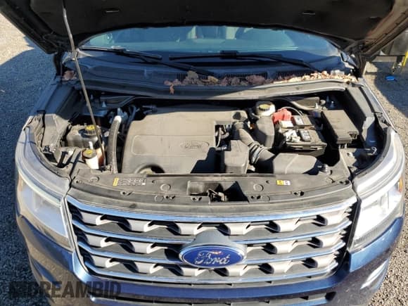 ✅ 2017 Ford Explorer XLT • VIN: 1FM5K8D84HGD91702 • Lot: 86111625. Wystawiony na Copart z przebiegiem 90 243 mil. Bezpłatny archiwum sprzedaży aukcyjnych z USA i szczegółowy raport historii pojazdu na DreamBid. Zdjęcie 12.