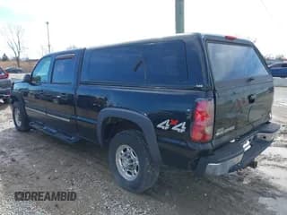 ✅ 2004 Chevrolet Silverado 2500 LT • VIN: 1GCGK23U84F146779 • Lot: 41816441. Wystawiony na IAAI z przebiegiem 163 631 mil. Bezpłatny archiwum sprzedaży aukcyjnych z USA i szczegółowy raport historii pojazdu na DreamBid. Zdjęcie 3.