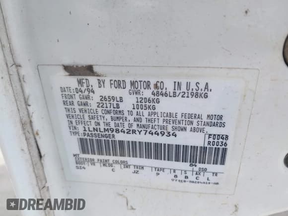 ✅ 1994 Lincoln Continental • VIN: 1LNLM9842RY744934 • Lot: 43040364. Listed on IAAI with Not provided. Free auction sales archive from the USA and detailed vehicle history report at DreamBid. Image 9.