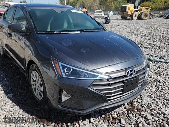 ✅ 2020 Hyundai Elantra SE • VIN: 5NPD74LF3LH612558 • Lot: 81070995. Listed on Copart with 95,529 mi. Free auction sales archive from the USA and detailed vehicle history report at DreamBid. Image 13.