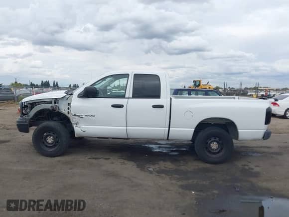 2007 Dodge 1500 SLT с VIN 1D7HU18N87J532443, выставлен на аукционе IAAI как лот 43353682 с пробегом 164 397 миль миль и . История ставок и продаж доступна на DreamBid. Изображение 15.