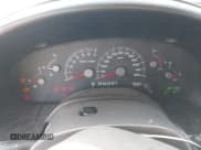 ✅ 2003 Ford Expedition Special Service • VIN: 1FMRU15W33LC62057 • Lot: 43723149. Wystawiony na IAAI z przebiegiem 307 785 mil. Bezpłatny archiwum sprzedaży aukcyjnych z USA i szczegółowy raport historii pojazdu na DreamBid. Zdjęcie 7.