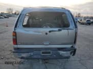 ✅ 2001 Chevrolet Suburban LT • VIN: 3GNFK16T01G254677 • Лот: 41393495. Опубликован ранее на Copart с пробегом Не указан. Бесплатный доступ к архиву аукционных продаж из США и подробный отчёт об истории автомобиля на DreamBid. Изображение 6.