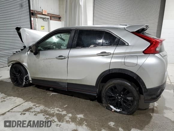 ✅ 2020 Mitsubishi Eclipse Cross LE • VIN: JA4AT4AA6LZ011928 • Лот: 41601945. Опубликован ранее на Copart с пробегом 55 474 миль. Бесплатный доступ к архиву аукционных продаж из США и подробный отчёт об истории автомобиля на DreamBid. Изображение 2.