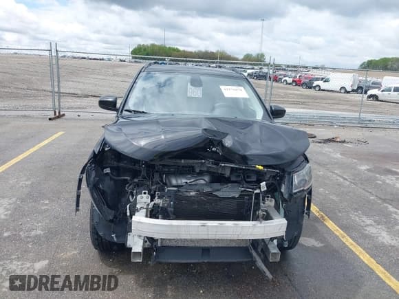 ✅ 2021 Jeep Compass Altitude • VIN: 3C4NJDBB6MT564236 • Lot: 42176870. Listed on IAAI with 66,258 mi. Free auction sales archive from the USA and detailed vehicle history report at DreamBid. Image 13.