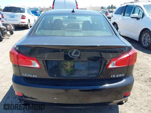 ✅ 2010 Lexus IS 250 • VIN: JTHBF5C21A5119406 • Лот: 42848158. Опубликован ранее на IAAI с пробегом 132 684 миль. Бесплатный доступ к архиву аукционных продаж из США и подробный отчёт об истории автомобиля на DreamBid. Изображение 16.