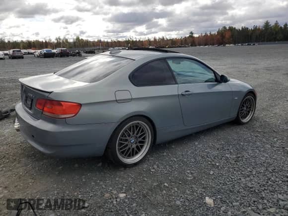 2007 BMW 3 Series 328xi с VIN WBAWC33517PD07950, выставлен на аукционе Copart как лот 85705315 с пробегом 200 867 миль миль и Чистый • Clean title. История ставок и продаж доступна на DreamBid. Изображение 3.