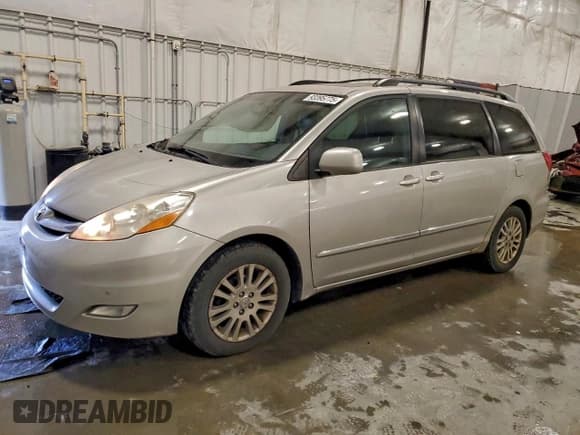 ✅ 2010 Toyota Sienna XLE • VIN: 5TDYK4CC3AS314461 • Lot: 93395775. Listed on Copart with 217,250 mi. Free auction sales archive from the USA and detailed vehicle history report at DreamBid. Image 1.